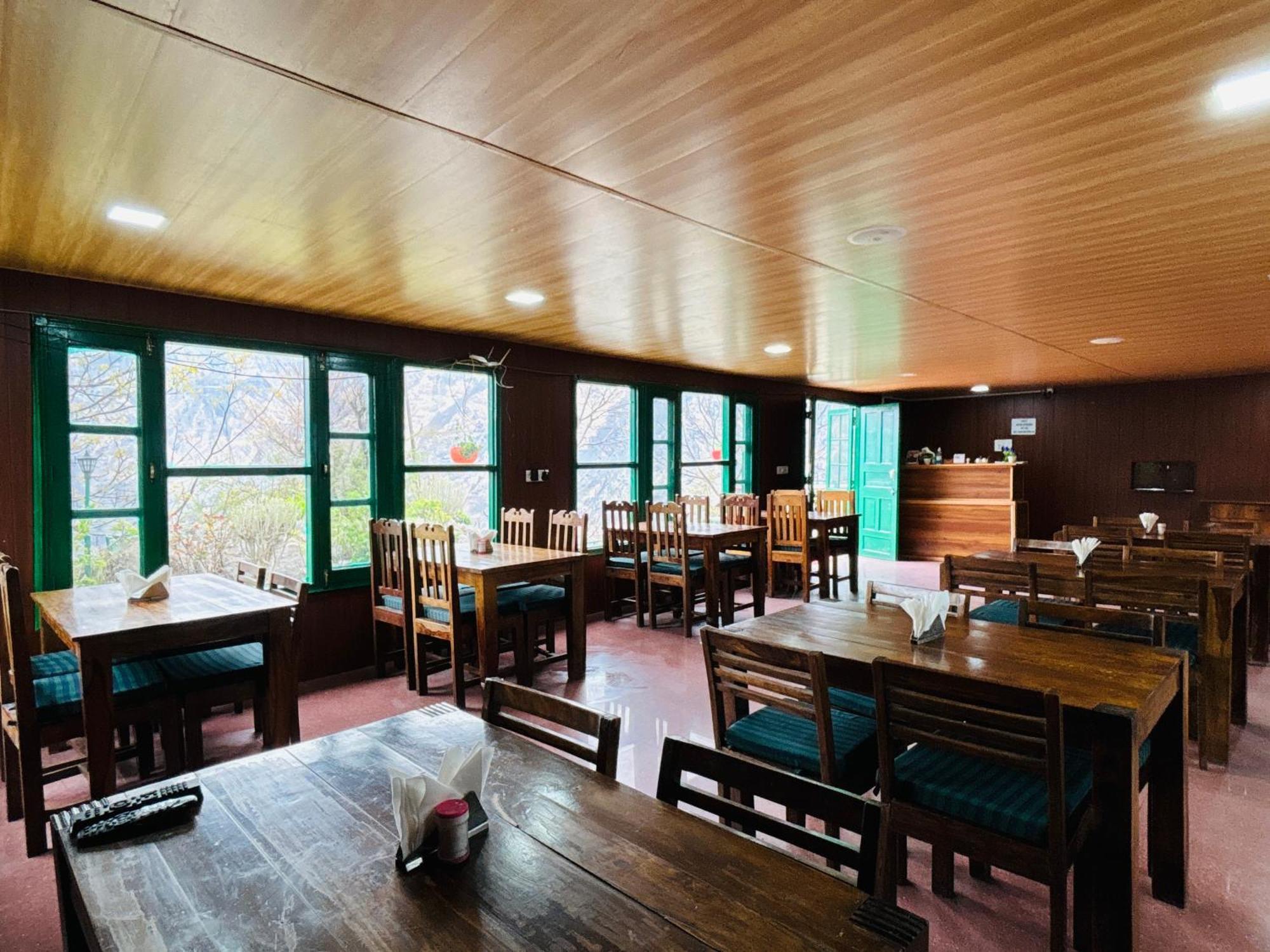 Himalayan High, Auli, By Himalayan Eco Lodges Joshīmath Екстериор снимка